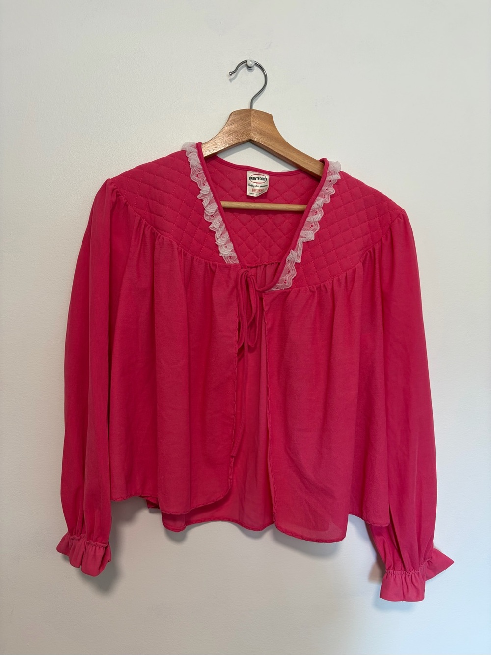 Vintage Brentfords Fuchsia Pink Bed Jacket Chiffon Quilted Lace Cardigan Top